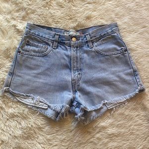 Levi’s shorts